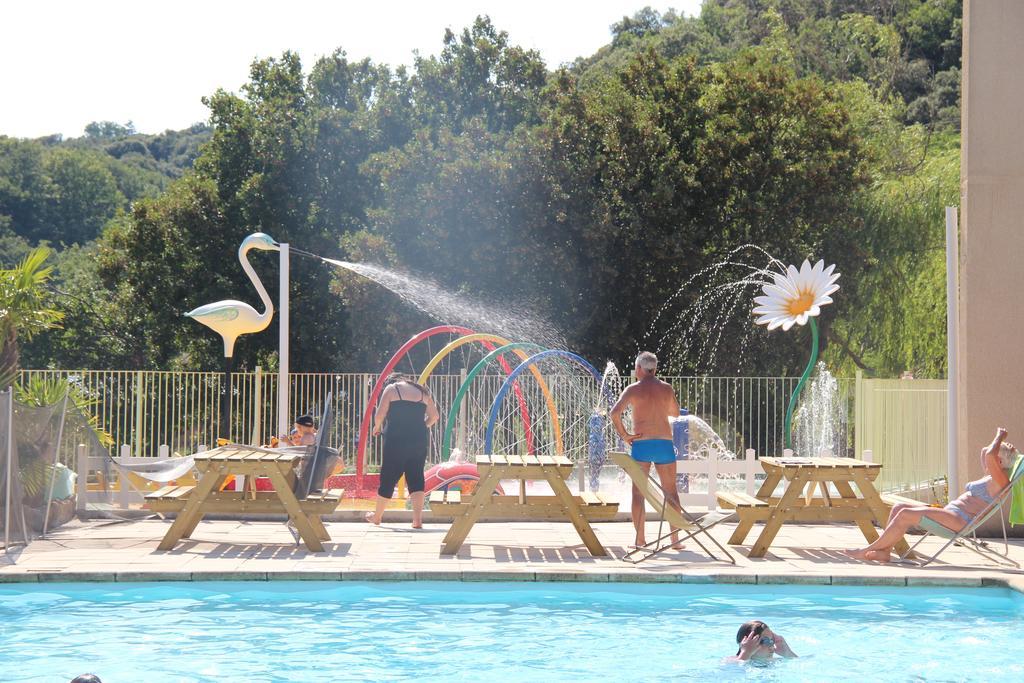 Domaine Plein Sud Hotell Bruzac Exteriör bild